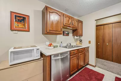 301 3rd Street S #103, Stillwater, MN 55082 - Photo 5