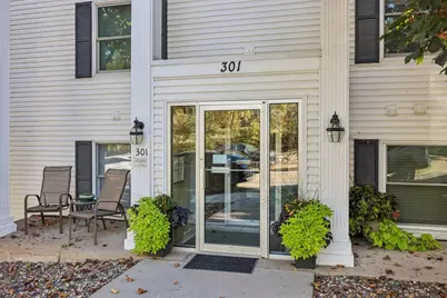 301 3rd Street S #103, Stillwater, MN 55082 - Photo 3