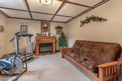 1320 S Mabelle Avenue, Fergus Falls, MN 56537 - Photo 35