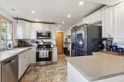 106 Hartley Street, Coleraine, MN 55722 - Photo 5