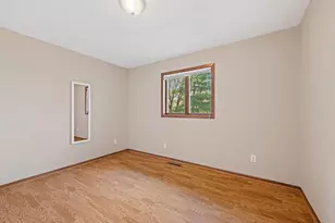 473 Country View Rd, Hudson, WI 54016 - Photo 23