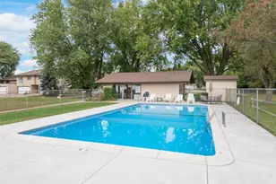 11109 Trail West Rd, Bloomington, MN 55437 - Photo 35