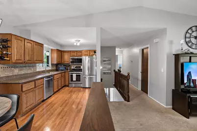 11132 97th Place N, Maple Grove, MN 55369 - Photo 7