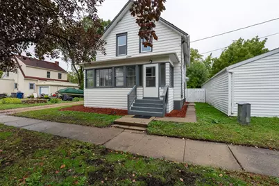 415 3rd Avenue S, Moorhead, MN 56560 - Photo 1