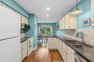 1230 Ferndale St N, Maplewood, MN 55119 - Photo 11