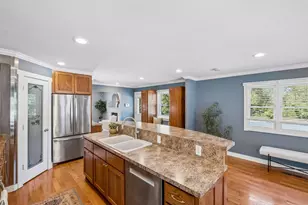 10301 Vincent Ave S, Bloomington, MN 55431 - Photo 9
