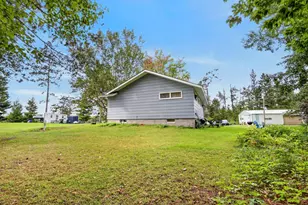 20240 N Shallow Lake Rd, Warba, MN 55793 - Photo 7