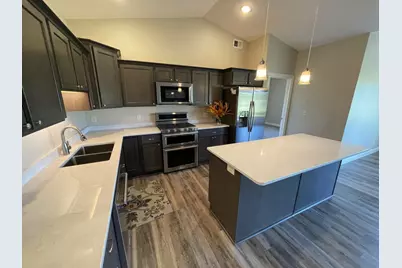 2008 Whiting Road NW #8, Bemidji, MN 56601 - Photo 5