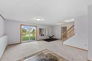 1970 Cardinal Dr, Shakopee, MN 55379 - Photo 33