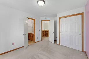 1970 Cardinal Dr, Shakopee, MN 55379 - Photo 31