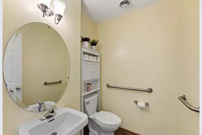 1970 Cardinal Drive, Shakopee, MN 55379 - Photo 17