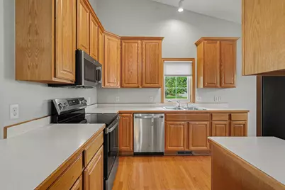 8950 Deer Run Court, Victoria, MN 55386 - Photo 13