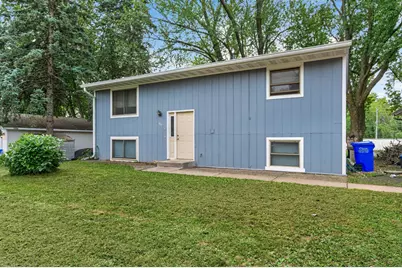 302 W Maple Street, Roberts, WI 54023 - Photo 27