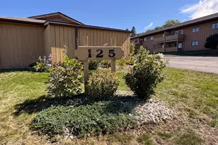 125 Kingswood Dr, Red Wing, MN 55066 - Photo 1