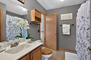 7536 165th St W, Lakeville, MN 55044 - Photo 9