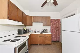 418 N 27th Ave W, Duluth, MN 55806 - Photo 9