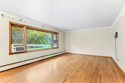 330 10th Avenue SW, Cambridge, MN 55008 - Photo 3