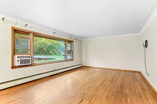 330 10th Ave SW, Cambridge, MN 55008 - Photo 3