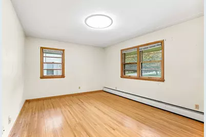 330 10th Avenue SW, Cambridge, MN 55008 - Photo 9