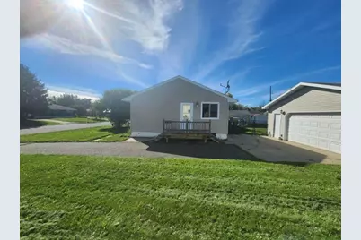 203 Dorchester Drive, Hoyt Lakes, MN 55750 - Photo 7