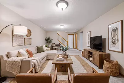 9370 Rath Place, Eden Prairie, MN 55347 - Photo 7