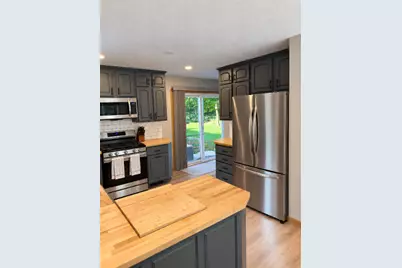 924 Vine Street, Hudson, WI 54016 - Photo 3
