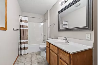 2321 Lyndale Avenue N, Minneapolis, MN 55411 - Photo 17