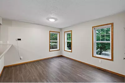 2321 Lyndale Avenue N, Minneapolis, MN 55411 - Photo 5