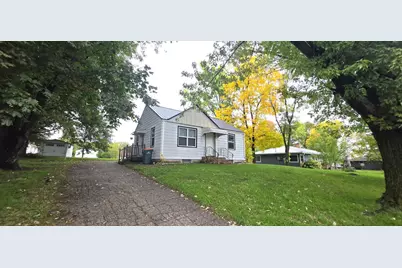 320 7th Street W, Browerville, MN 56438 - Photo 1