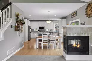 10346 Fallgold Parkway N, Brooklyn Park, MN 55443 - Photo 11