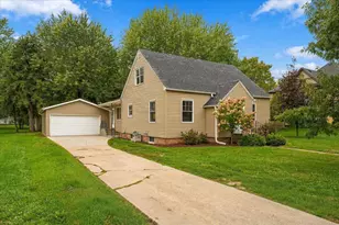 257 S Chestnut St, Ellsworth, WI 54011 - Photo 1