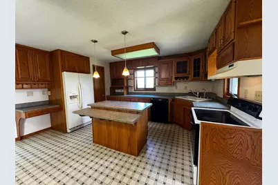 1567 County Road 7, Balaton, MN 56115 - Photo 3