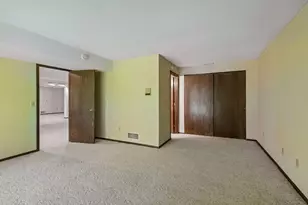 8060 Pennsylvania Rd, Bloomington, MN 55438 - Photo 35