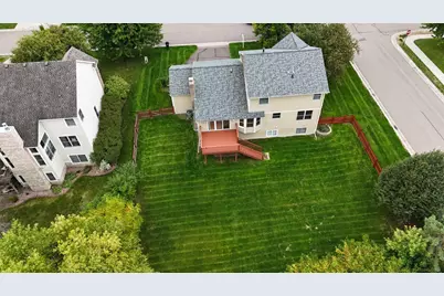 18170 87th Place N, Maple Grove, MN 55311 - Photo 5