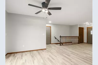 2250 Country Trail W, Jordan, MN 55352 - Photo 7