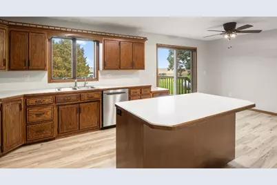 2250 Country Trail W, Jordan, MN 55352 - Photo 11