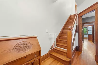 111 Isabel Street E, Saint Paul, MN 55107 - Photo 5