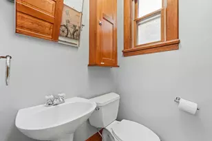 111 Isabel St E, Saint Paul, MN 55107 - Photo 15