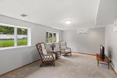 481 Marie Avenue W, West Saint Paul, MN 55118 - Photo 25