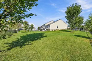 8539 Titanium Cir, Woodbury, MN 55129 - Photo 7