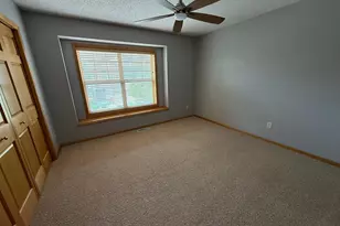 3110 Frontier Dr, Woodbury, MN 55129 - Photo 11