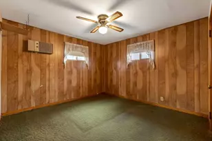 521 S 2nd St, La Crescent, MN 55947 - Photo 9