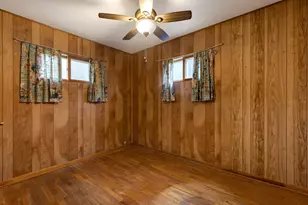 521 S 2nd St, La Crescent, MN 55947 - Photo 11