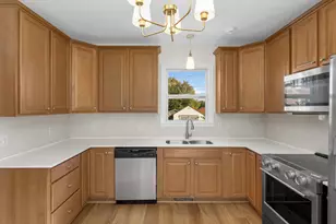 3754 Bryant Ave N, Minneapolis, MN 55412 - Photo 3