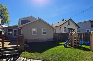 855 Cottage Ave E, Saint Paul, MN 55106 - Photo 25