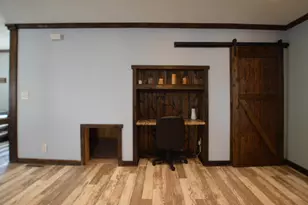855 Cottage Ave E, Saint Paul, MN 55106 - Photo 5