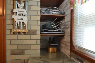 855 Cottage Ave E, Saint Paul, MN 55106 - Photo 9