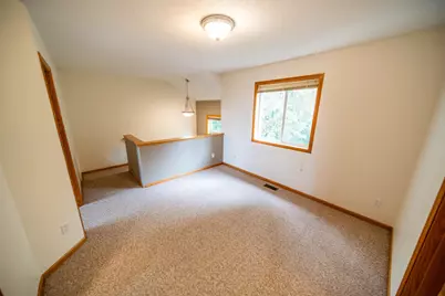 733 Baylee Place SW, Pine Island, MN 55963 - Photo 9