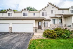 733 Baylee Pl SW, Pine Island, MN 55963 - Photo 1