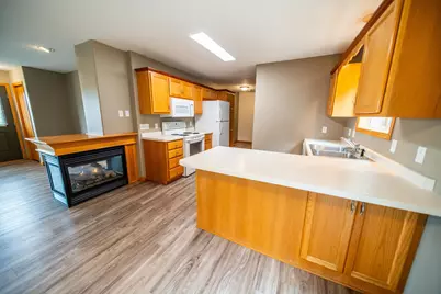 733 Baylee Place SW, Pine Island, MN 55963 - Photo 5